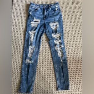 American eagle ripped jeans